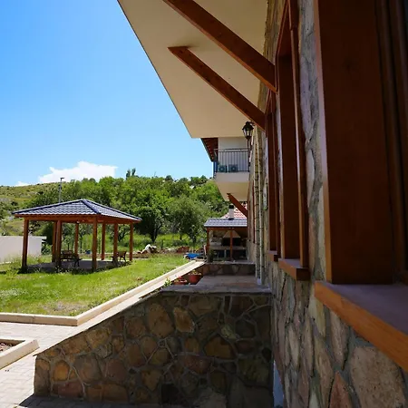 Hotel Agroturizem Dr Bizhga