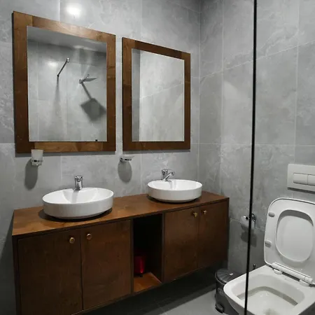 Hotel Agroturizem Dr Bizhga