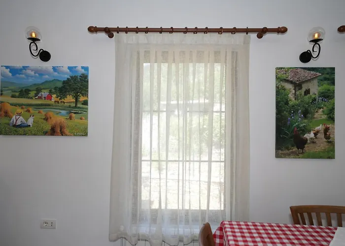 호텔 Agroturizem Dr Bizhga