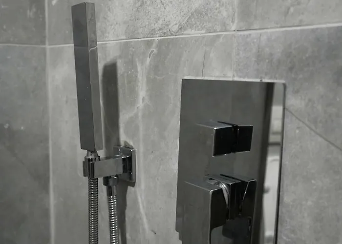 호텔 Agroturizem Dr Bizhga Gusmar