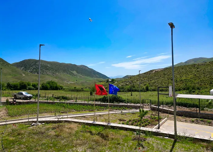 Hotel Agroturizem Dr Bizhga