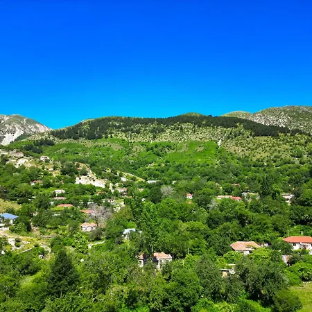 Hotel Agroturizem Dr Bizhga Gusmar