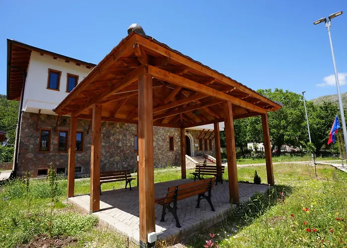 Hotel Agroturizem Dr Bizhga 5*