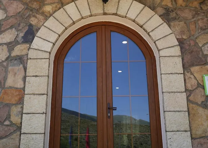 Agroturizem Dr Bizhga Hotel Gusmar