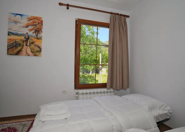 Agroturizem Dr Bizhga 5* Gusmar